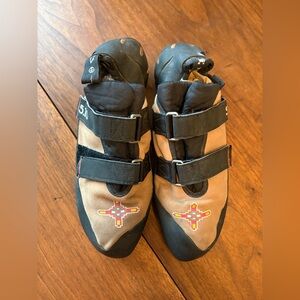 Five Ten Anasazi VCS Men’s Climbing Shoe Size 14